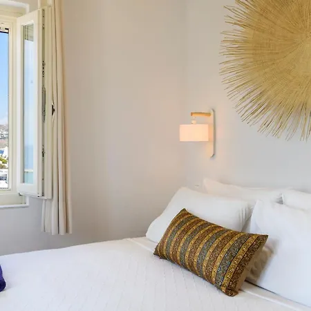 Supreme House With Views & Pool & Parking Holiday home *