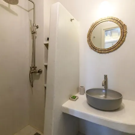 Supreme House With Views & Pool & Parking Holiday home *