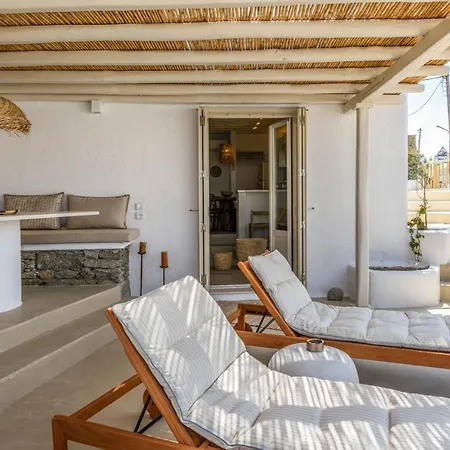 Supreme House With Views & Pool & Parking Holiday home
