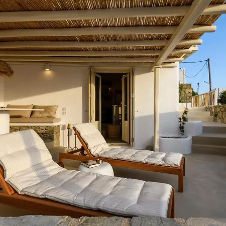 Holiday home Supreme House With Views & Pool & Parking *