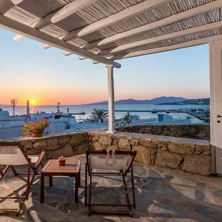 Holiday home Supreme House With Views & Pool & Parking *