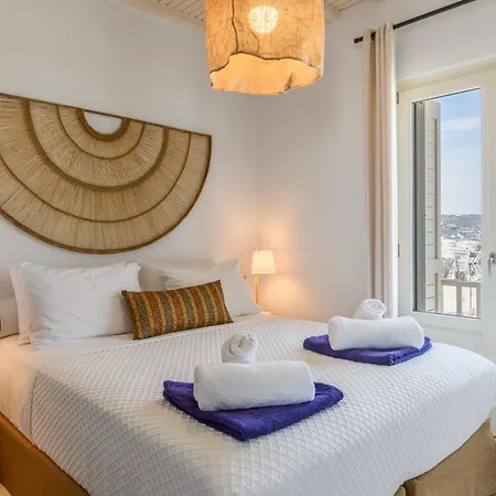 Supreme House With Views & Pool & Parking 度假居 *